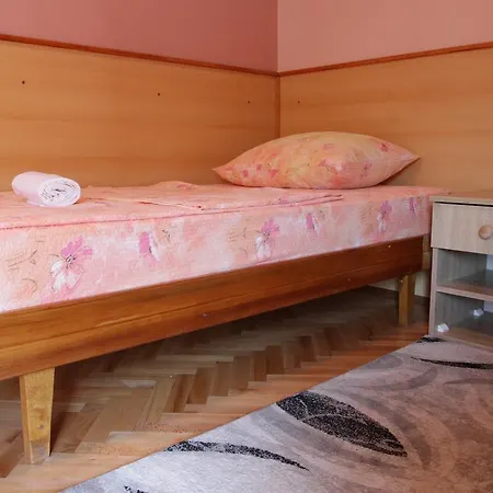 Motel Han Μοτέλ Μόσταρ